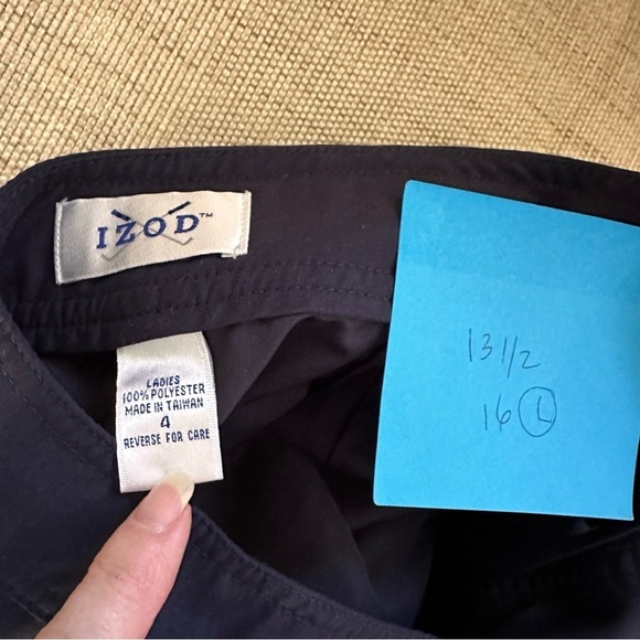 Izod Side Button Close Navy Golf Skort Skirt over Shorts Size 4 - Picture 10 of 10